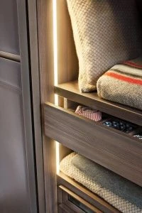 cupboard led strip lighting